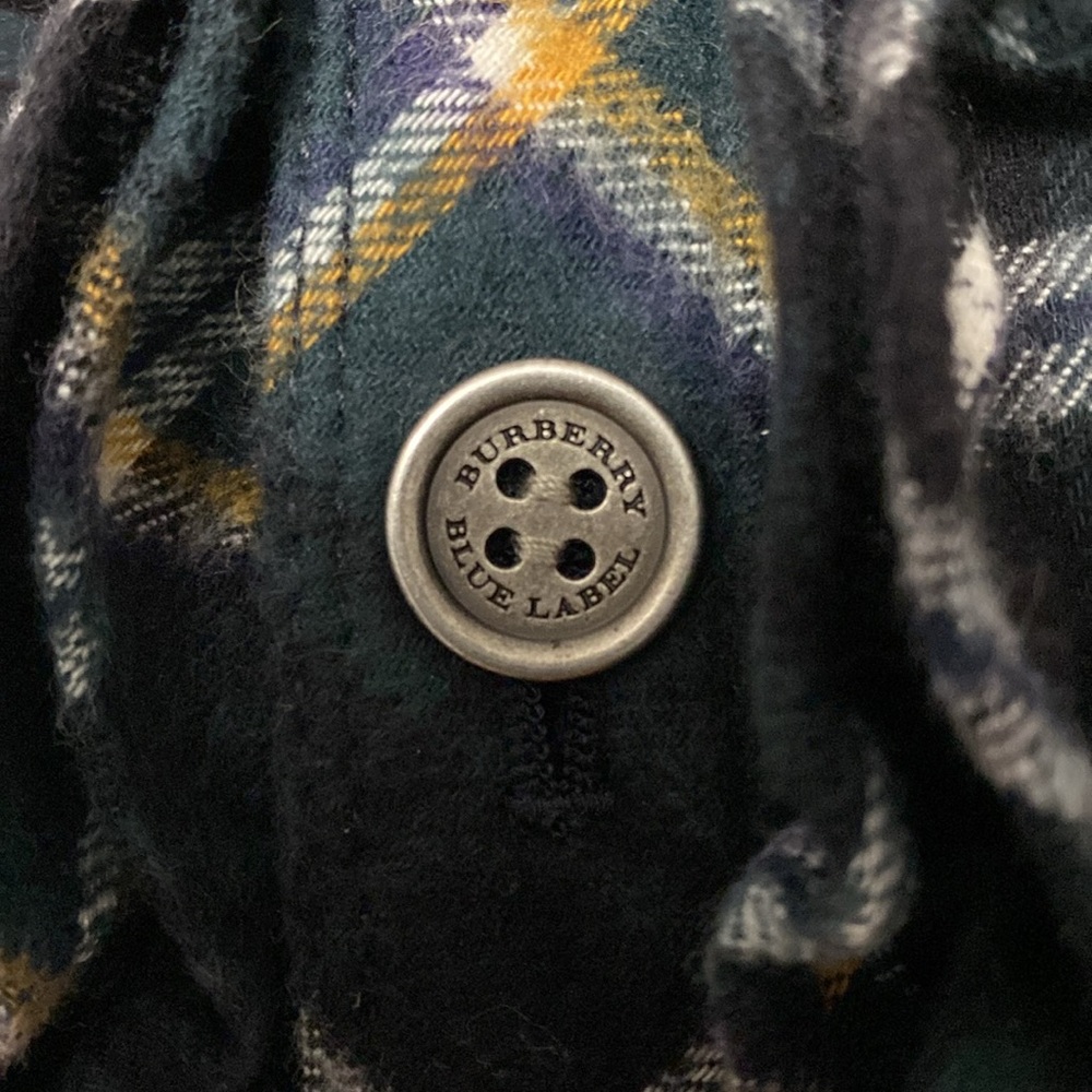 Burberry - Picture 3 of 11